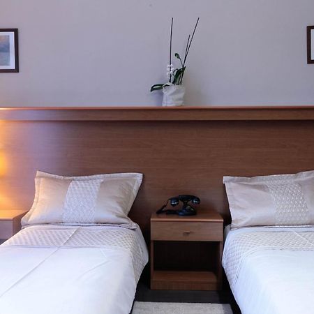 Villa Corona 텐노 외부 사진